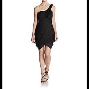 Women's black dress BCBG size 10 like new 🎉